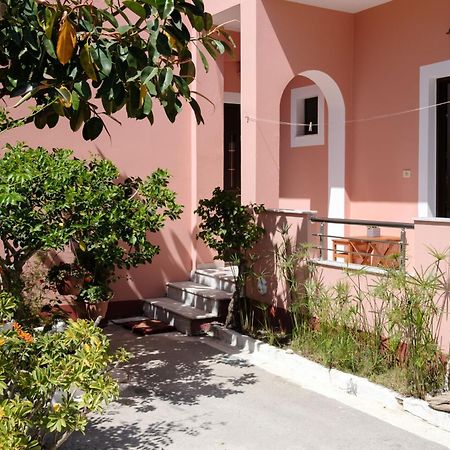 Mouzakitis Apartments 4 Arillas  Exteriör bild