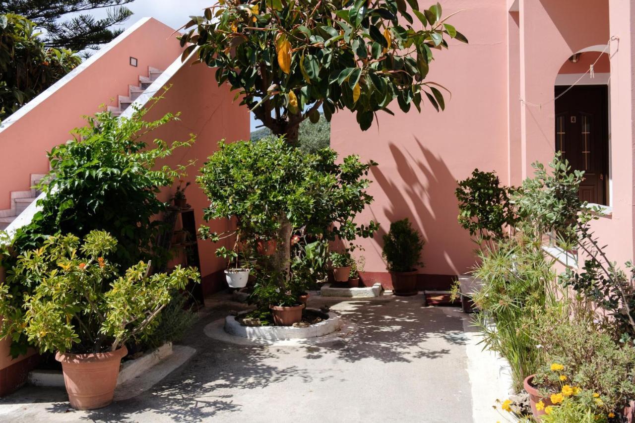 Mouzakitis Apartments 4 Arillas  Exteriör bild